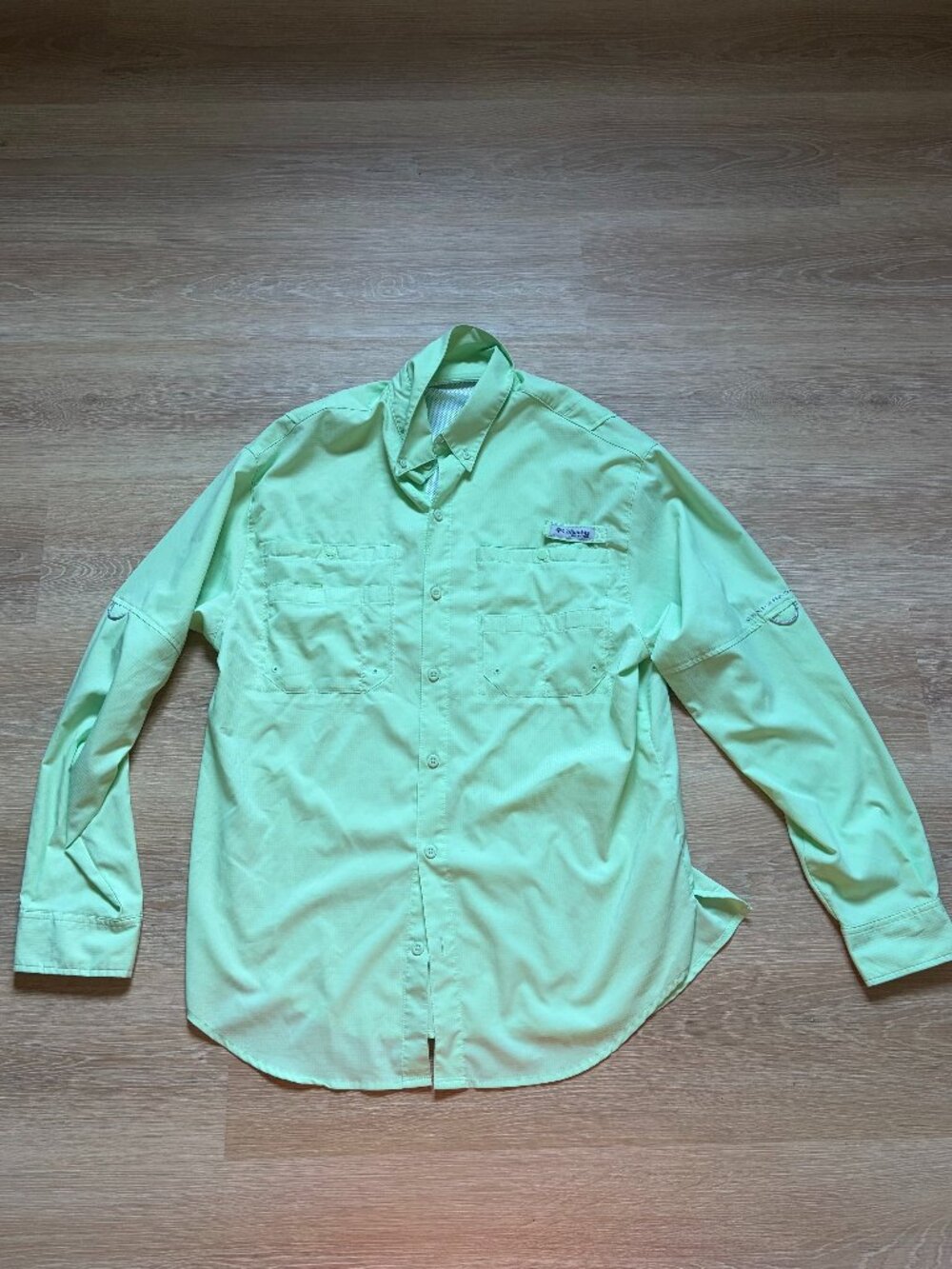 Men's Green Columbia PFG Long Sleeve Omni-Shade Shirt Size Large?